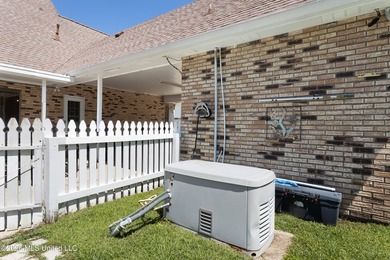 Welcome to 918 N Country Club Lane - a beautifully maintained - photo 40