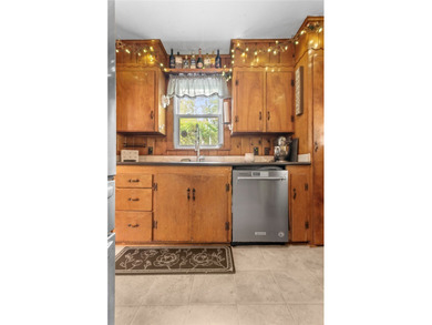 Dunraven - a beautifully preserved c.1923 American Craftsman - - photo 11
