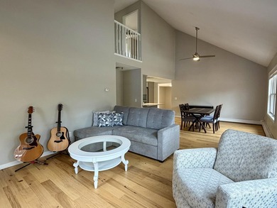 Beautifully remodeled Mackinaw City home just a short walk to - photo 11