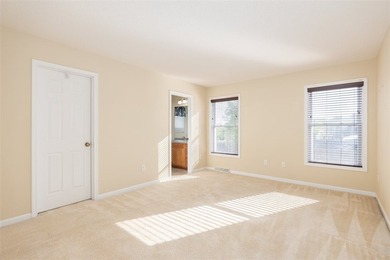 Welcome to this inviting low-maintenance 2 bedroom, 2 bath patio - photo 12