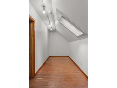 Dunraven - a beautifully preserved c.1923 American Craftsman - - photo 24