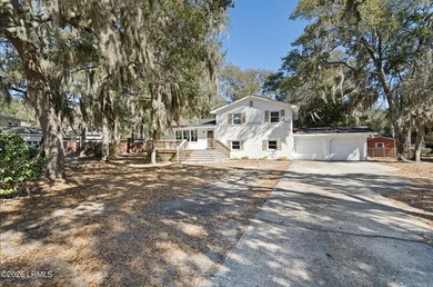 Welcome to 507 Mystic Drive E, a beautifully updated home in the - photo 1