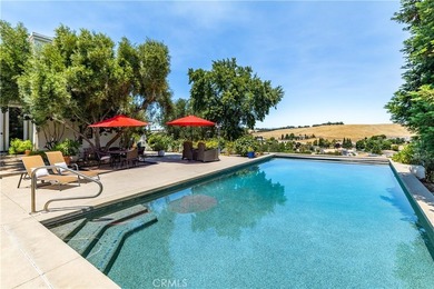 Welcome to this exceptional residence located in the prestigious - photo 47