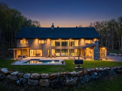 (private lake, pond, creek) Home For Sale in Saint-Adolphe-d'Howard Quebec