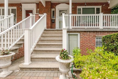Welcome to 2015 Narragansett Avenue located in the desirable - photo 2