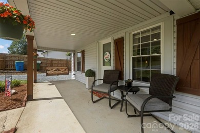 Enjoy peaceful country living with the convenience of nearby - photo 3