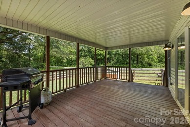 Enjoy peaceful country living with the convenience of nearby - photo 4