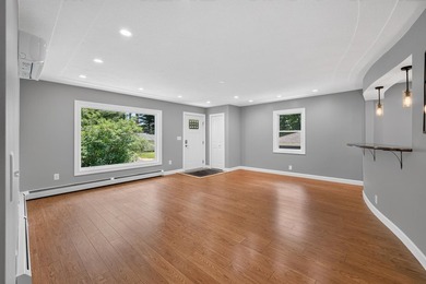 This beautifully updated 3-bedroom, 2-bathroom rambler offers 1 - photo 5