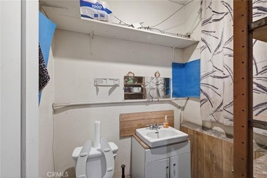 705 S Pacific - photo 15