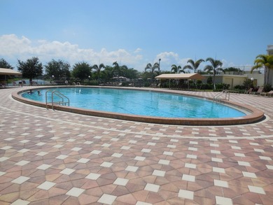 Welcome to the paradise of South Florida, resort-style social - photo 33