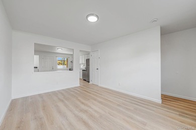 Rare opportunity to own a beautifully renovated legal 2-family - photo 5