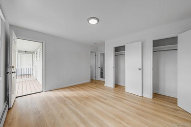 Rare opportunity to own a beautifully renovated legal 2-family - photo 7
