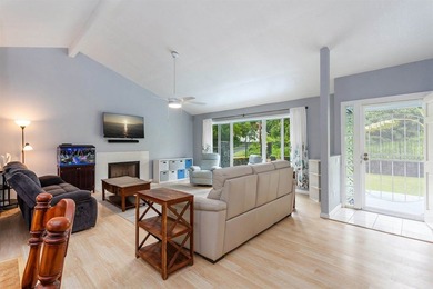 This flexible single-level home offers 3 bedrooms and 2 - photo 10