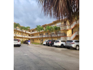 Lake Condo For Sale in Miami, Florida