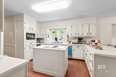 20 Canterbury Road in Monroeville-a wonderful opportunity to - photo 10