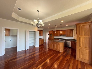 Discover a rare blend of superior craftsmanship, privacy, and - photo 11