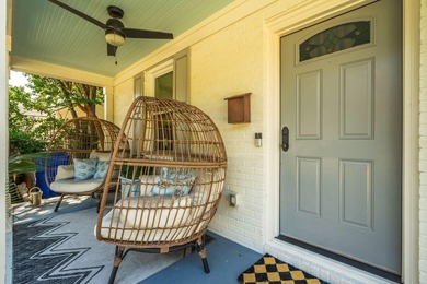 Welcome to 29 Campbell Drive, a truly one-of-a-kind designer - photo 11