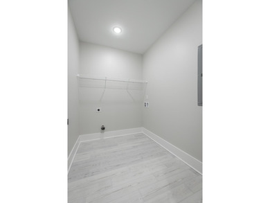 Welcome to 808 Hyatte Road! This newly constructed custom home - photo 14