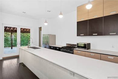 Welcome to 16 Allen St, where 19th-century architecture meets - photo 9