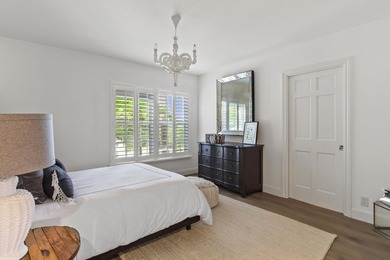 Fully upgraded 4BR/3.5BA pool home within prestigious Palm Beach - photo 20