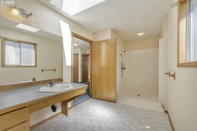 Open House - Friday 7/24, 5pm-7pm, Saturday 7/25, 12pm-2pm - photo 23