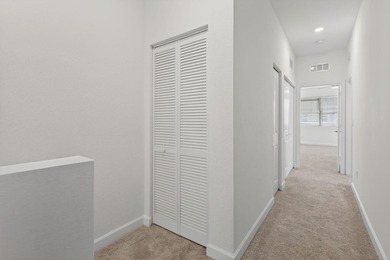 GORGEOUS CORNER UNIT W/ OPEN FLOOR PLAN & PLENTY OF WINDOWS - photo 25