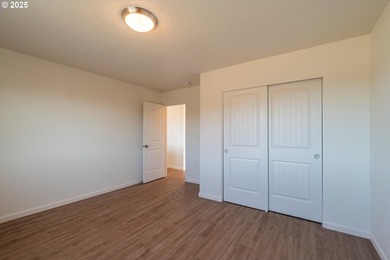 Immaculate Coastal Home on Vesta Street, Bandon, Oregon2,600+ Sq - photo 27