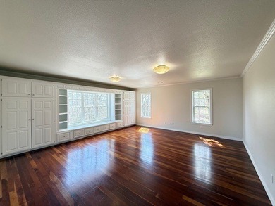 Discover a rare blend of superior craftsmanship, privacy, and - photo 29