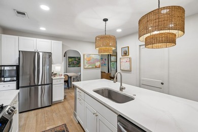 Welcome to 29 Campbell Drive, a truly one-of-a-kind designer - photo 29