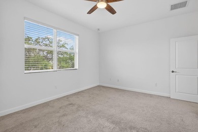 GORGEOUS CORNER UNIT W/ OPEN FLOOR PLAN & PLENTY OF WINDOWS - photo 29