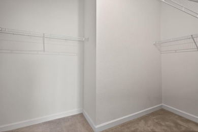 GORGEOUS CORNER UNIT W/ OPEN FLOOR PLAN & PLENTY OF WINDOWS - photo 30