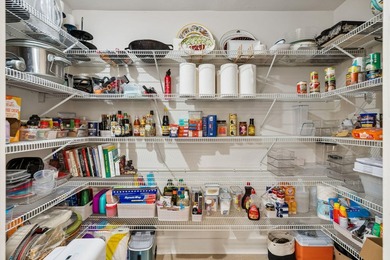 Welcome to 29 Campbell Drive, a truly one-of-a-kind designer - photo 32