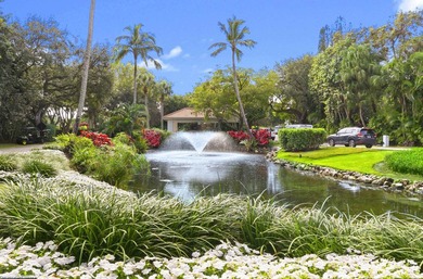 Fully upgraded 4BR/3.5BA pool home within prestigious Palm Beach - photo 32