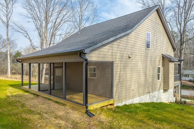 Welcome to 808 Hyatte Road! This newly constructed custom home - photo 33