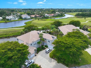 Fully upgraded 4BR/3.5BA pool home within prestigious Palm Beach - photo 34