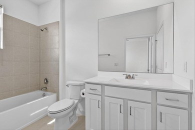 GORGEOUS CORNER UNIT W/ OPEN FLOOR PLAN & PLENTY OF WINDOWS - photo 41