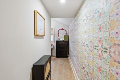 Welcome to 29 Campbell Drive, a truly one-of-a-kind designer - photo 43
