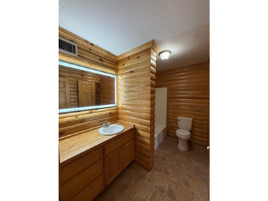 Discover a rare blend of superior craftsmanship, privacy, and - photo 45