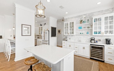 Located in a prestigious Blue Mountain Beach neighborhood with - photo 8
