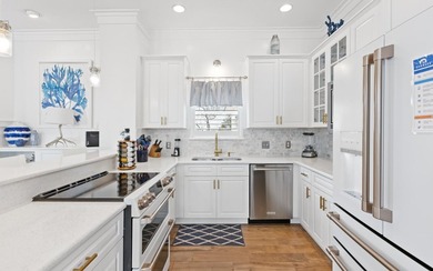 Located in a prestigious Blue Mountain Beach neighborhood with - photo 9