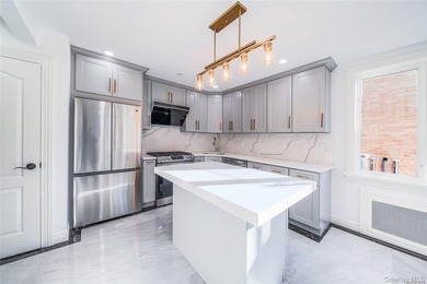 Investment delight ,good rental income $11,000 per mon rental - photo 2