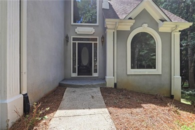 Enjoy stunning golf course views from this spacious home in the - photo 3