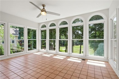 Enjoy stunning golf course views from this spacious home in the - photo 8