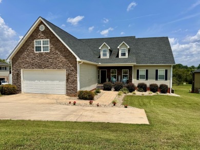 Lake Home For Sale in Dayton, Tennessee