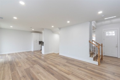 Brand new construction in Top Sail Bay subdivision featuring - photo 3