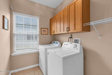 Welcome to this beautifully maintained Extended Sienna I model - photo 30