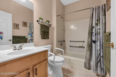 Welcome to this beautifully maintained Extended Sienna I model - photo 37