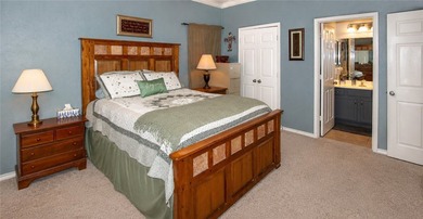 Welcome home to this beautifully maintained 3-bedroom, 2-bath - photo 13