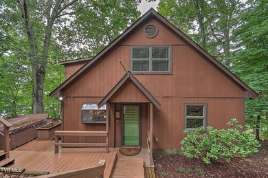Just like the name of the road: Hideaway is the perfect private - photo 6