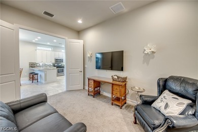 Welcome home to this beautifully maintained 2-bedroom plus den - photo 20